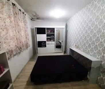 Casa Residencial com 1 dormitório e 1 vaga de garagem, no bairro Fl... - Foto 3