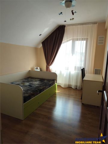 Halchiu, Brasov - Fotografie 2