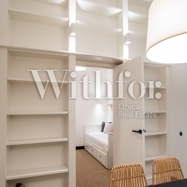 The Armstrong - Photo 1