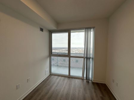 For Lease - 8 Interchange Way Unit# 4505, Vaughan, Ontario - Photo 2