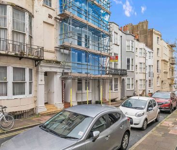 2 Bed Flat, Grafton Street, BN2 - Photo 1