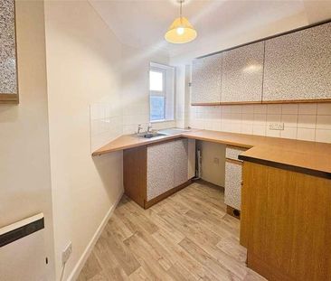 Slade Road, Ryde, Isle Of Wight, PO33 - Photo 6