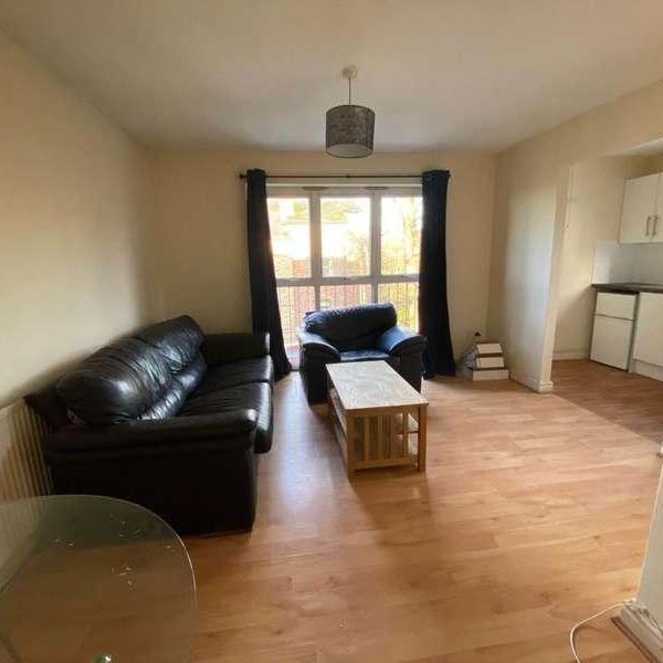 Wellington Road, Fallowfield, M14 - Photo 1