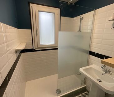 Location Appartement 2 pièces 48m² BOURGES 18000 - Photo 4