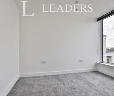Commercial Road, Ashley Cross, BH14 - Photo 2