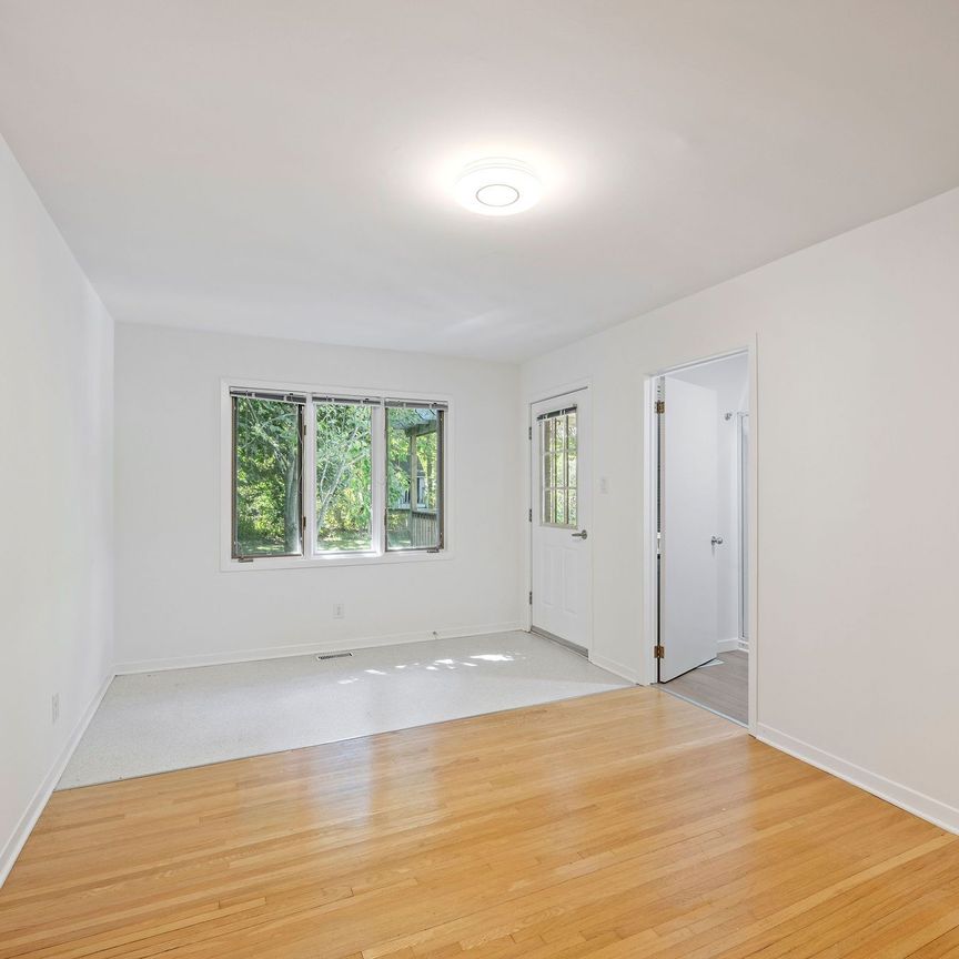 For Lease - 264 Trott Drive, London North, Ontario - Photo 1