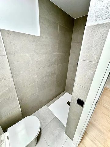 Carrer de Bac de Roda, Barcelona, Catalonia 08020 - Photo 3