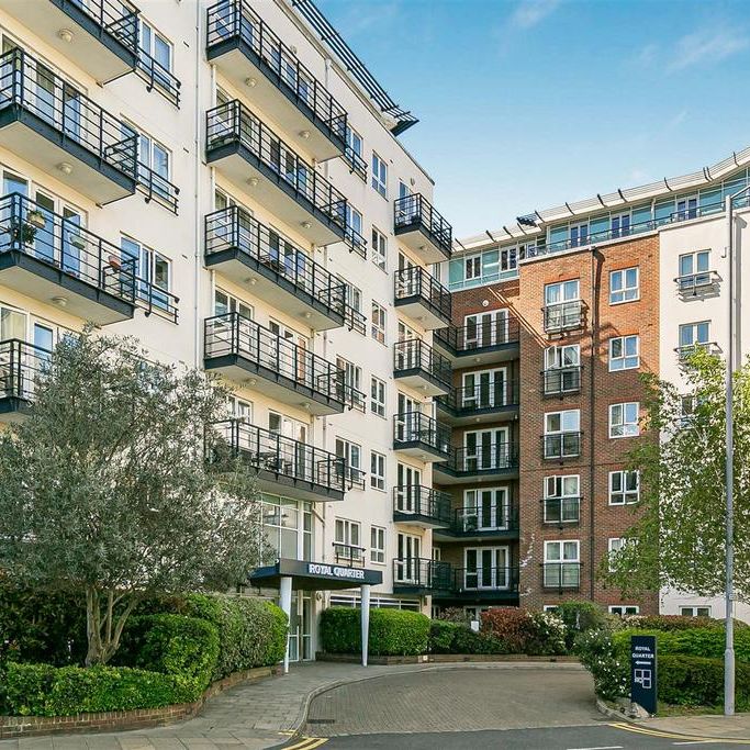 2 bedroom flat to rent - Photo 1