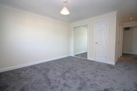 2 bedroom property to rent in Irvine - Photo 2