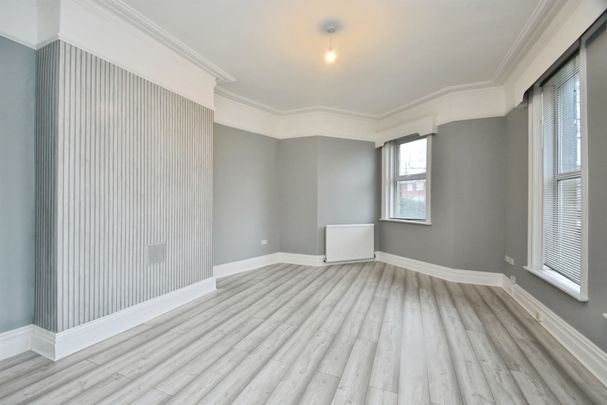 Knaresborough Road, Harrogate - Photo 1