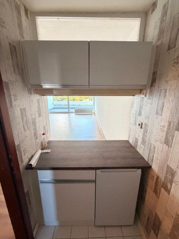 Helle 2-Zimmer-Wohnung mit Einbauküche – frisch renoviert – 66 m² – ab sofort - Foto 5