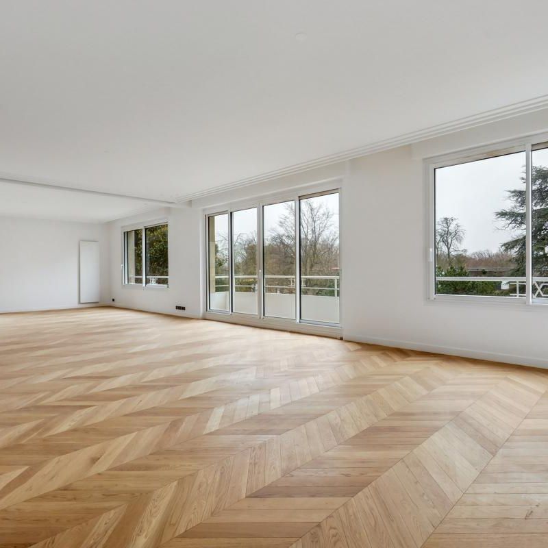 Location Appartement 6 pièces 235m² PARIS 16ème - Photo 1