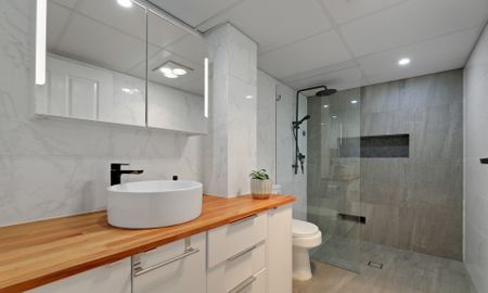 Modern Apartment in Convenient Location - Photo 4