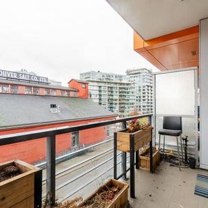 1 BEDROOM IN HEART OF OLYMPIC VILLAGE / FALSE CREEK - Photo 2