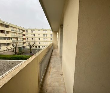 Location Appartement 4 pièces 72m² VALENCE 26000 - Photo 4