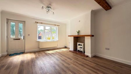 3 bedroom terraced house to rent - Photo 4
