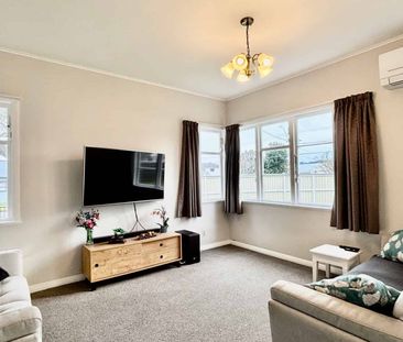 1 Russell Street, Waterloo, Lower Hutt - Photo 2