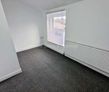 High Street, Lincoln, LN5 - Photo 1