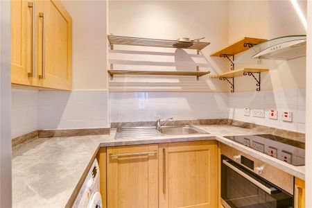 1 bedroom flat to rent - Photo 5