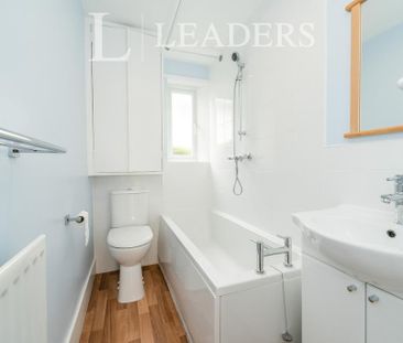 2 bedroom terraced house to rent - Photo 6