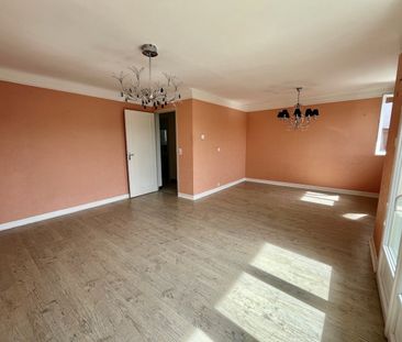 Location Maison 4 pièces 87m² - Photo 1
