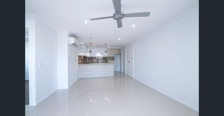 2-Bed Apartment in Prime Location! - Photo 4