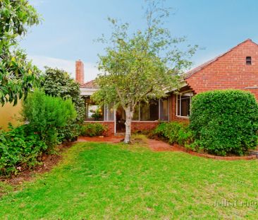 9 Swan Road, Murrumbeena, Melbourne - Photo 1