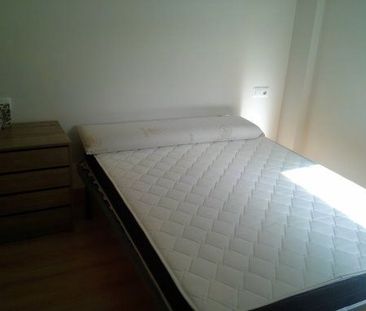 Apartamento de alquiler en Calle Victoria, La Victoria - Photo 6