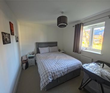 Lulworth Place, Epsom, Surrey, KT19 8GQ - Photo 5