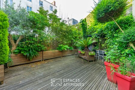 Nantes Triangle d’Or, magnifique loft de 153 m² avec terrasse - Photo 2