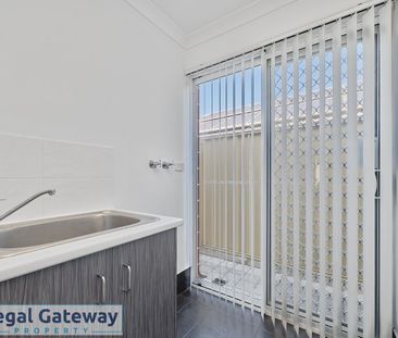 31 Birch Road, AUBIN GROVE WA 6164 - Photo 1