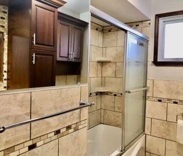 For Lease - 42 Scarboro Crescent, Toronto, Ontario - Photo 5