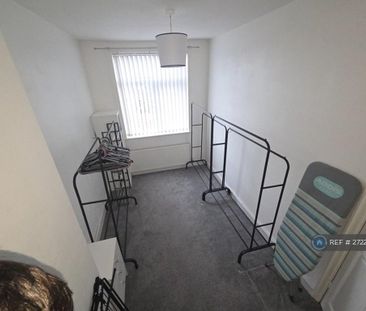 2 bedroom terraced house to rent - Photo 6