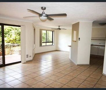 Walk to the Beach – Lifestyle & Location Combined - Photo 1