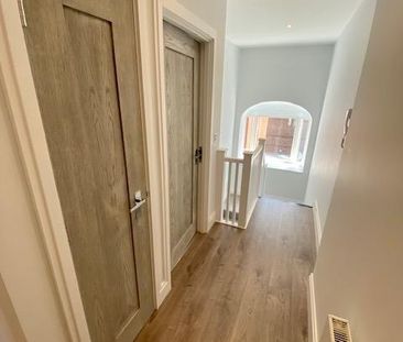 High Street - Photo 1