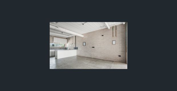 Studio Apartment - Photo 1