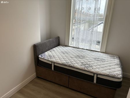 Flat 2, Tara, 25 Saint Peter’S Road, Phibsborough, Dublin 7 - Photo 3