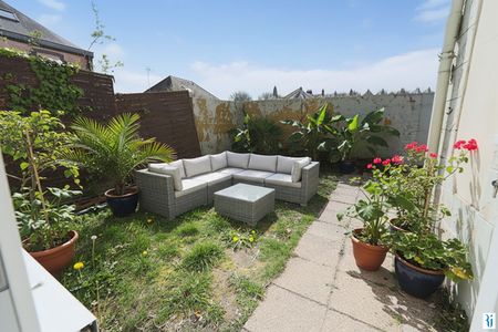 Location Maison 3 pièces 72m² LE PETIT QUEVILLY 76140 - Photo 5