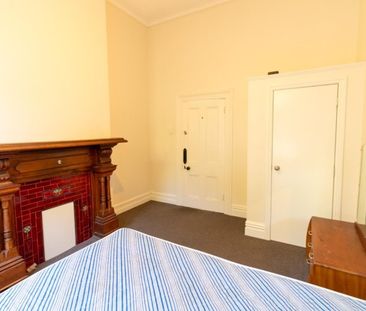 Room at 221 Tweed Street - Photo 3