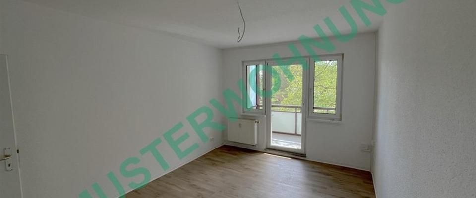 Sanierte 3 Raum Wohnung in Parknähe! - Foto 1