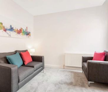 3 bedroom terraced house to rent - Photo 6