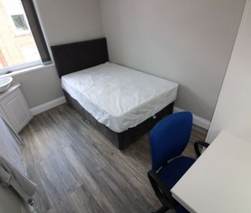 Elmsley Street, PRESTON, Lancashire PR1 7XE - Photo 4