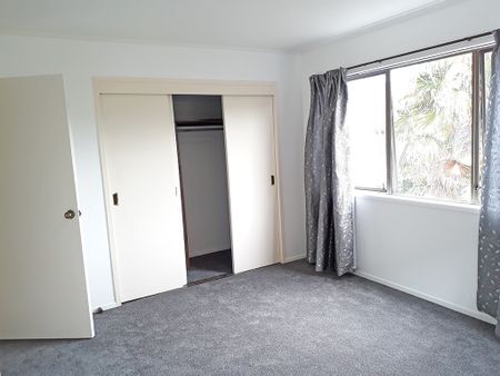 Tasteful home with conservatory in EGGZ - Photo 4