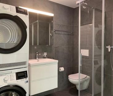 Appartement lumineux de 2.5 pièces au 1er étage avec ascenseur - Photo 4