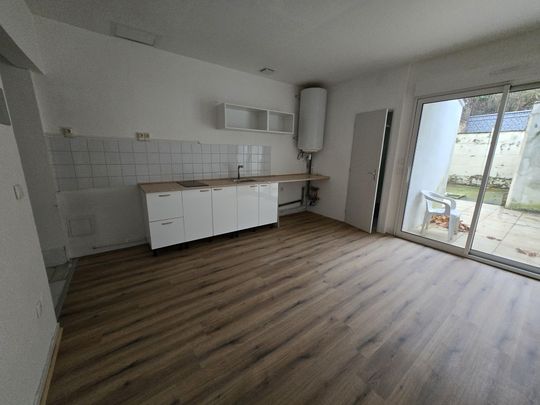 Location Appartement 2 pièces 37m² VALENCIENNES 59300 - Photo 1