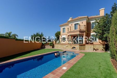 Alquiler de casa o chalet independiente en Cerrado de Calderón - Hacienda Paredes - Photo 3