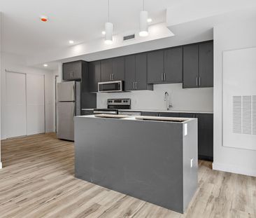 177 Armstrong Street, Hintonburg - Mechanicsville, Ottawa, ON - Photo 1