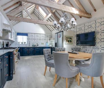 5 bedroom apartment to rent - Photo 4