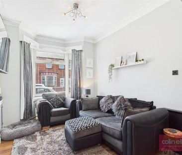 Milton Avenue, Scarborough - Photo 2