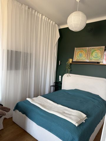 Klimatyczna kawalerka na warszawskiej Pradze - Фото 5